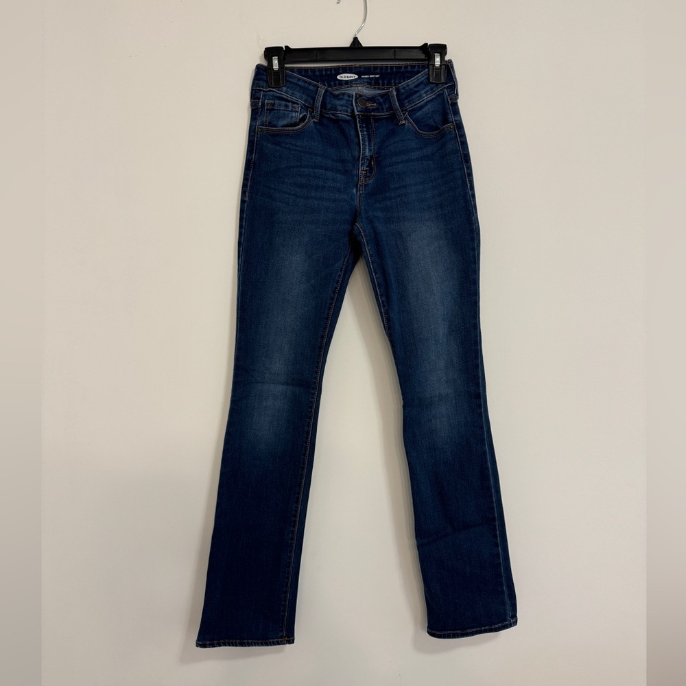 Old Navy women’s kicker boot size 2 Jeans